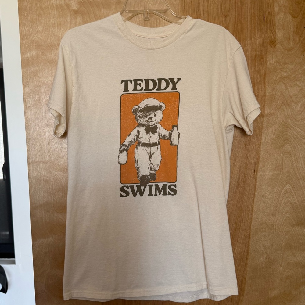 Teddy Swims T-Shirt - Cream - Med